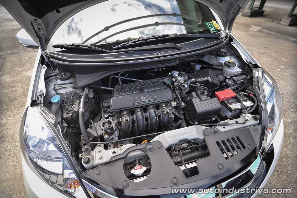 2016 Honda Mobilio RS