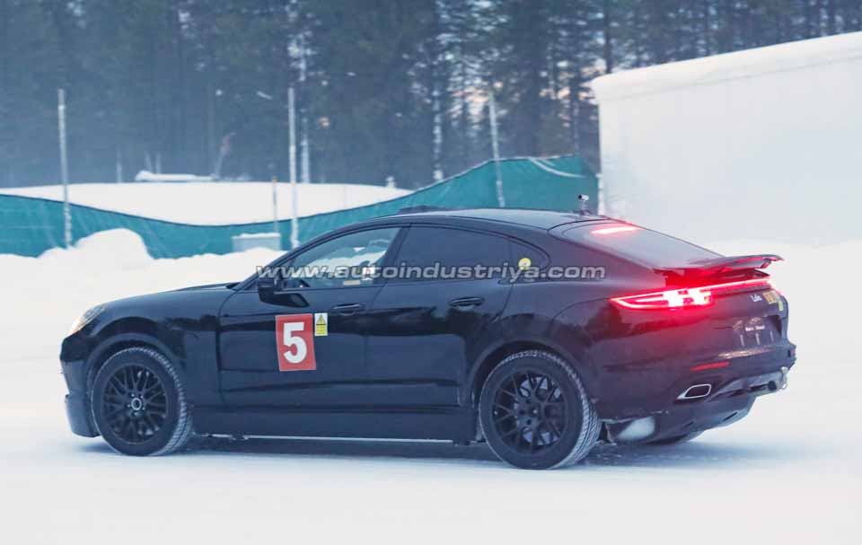 Rear quarter of the Porsche Cayenne prototype