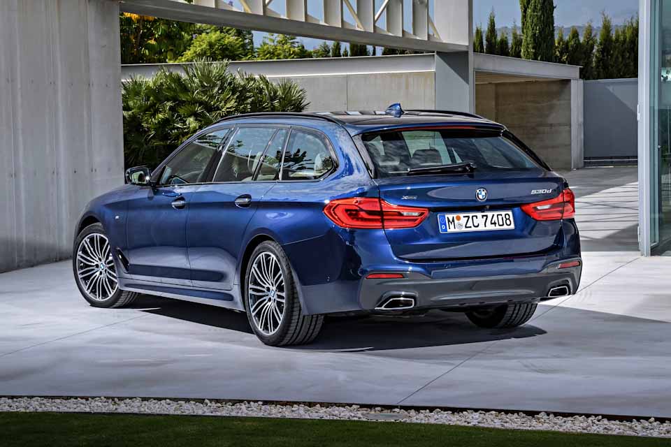 BMW reveals all-new 5 Series Touring