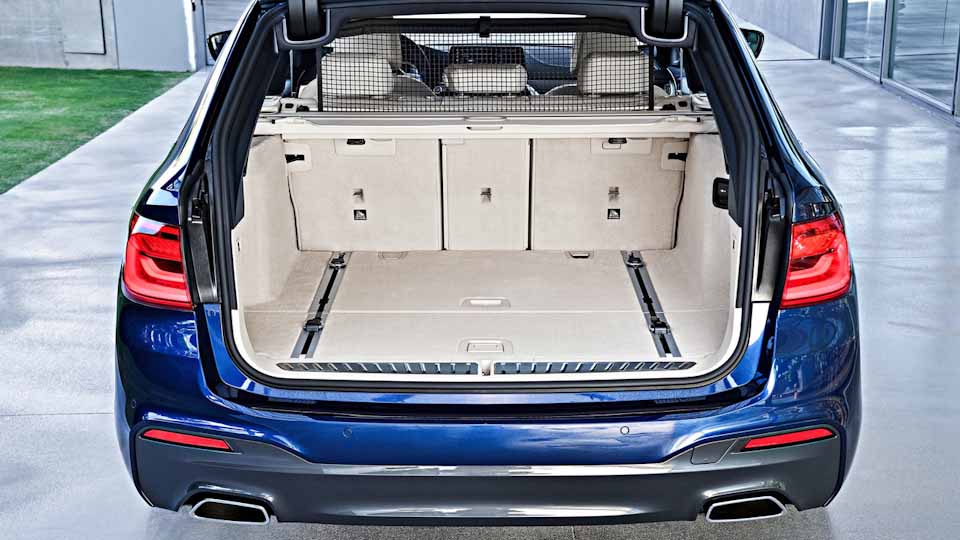 BMW reveals all-new 5 Series Touring