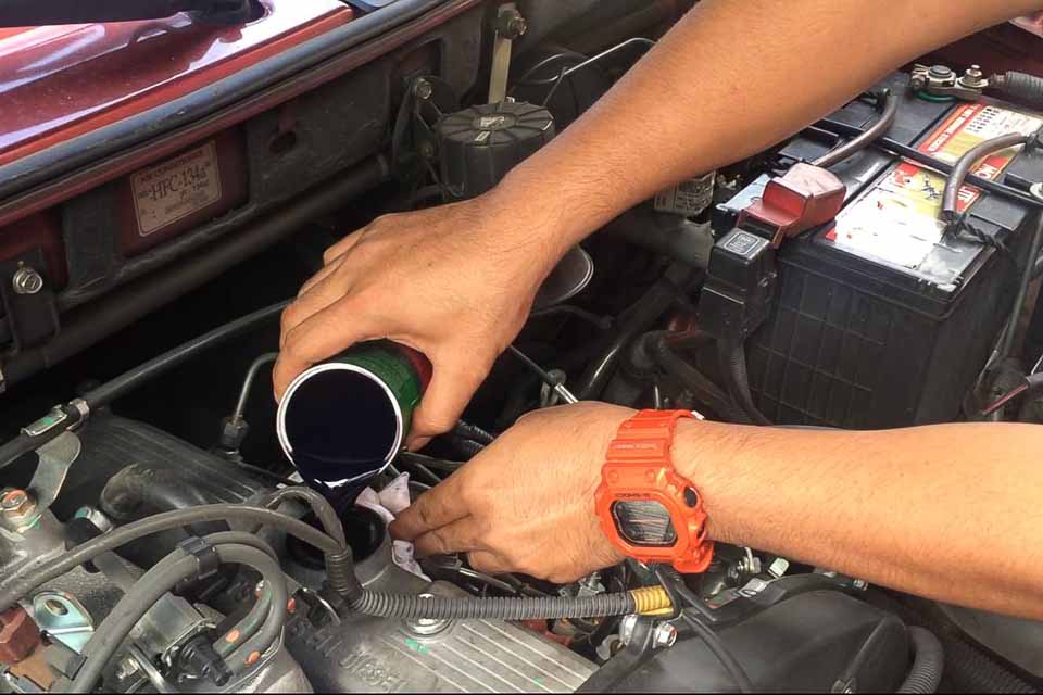 Prolonging the life of your engine Prolonging the life of your engine