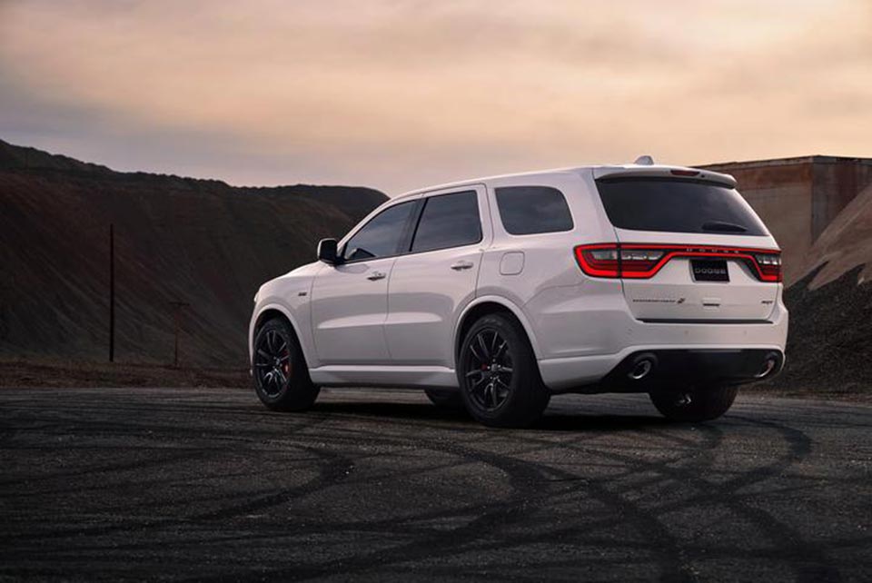 Rear quarter of the 2018 Dodge Durango SRT