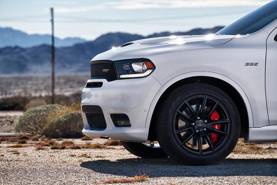 The large disc brakes on the 2018 Dodge Durango SRT