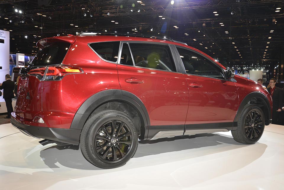 Chicago 2017: Toyota brings out the sporty RAV4 Adventure