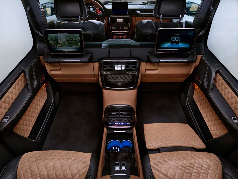Inside the 2017 Mercedes-Maybach G 650