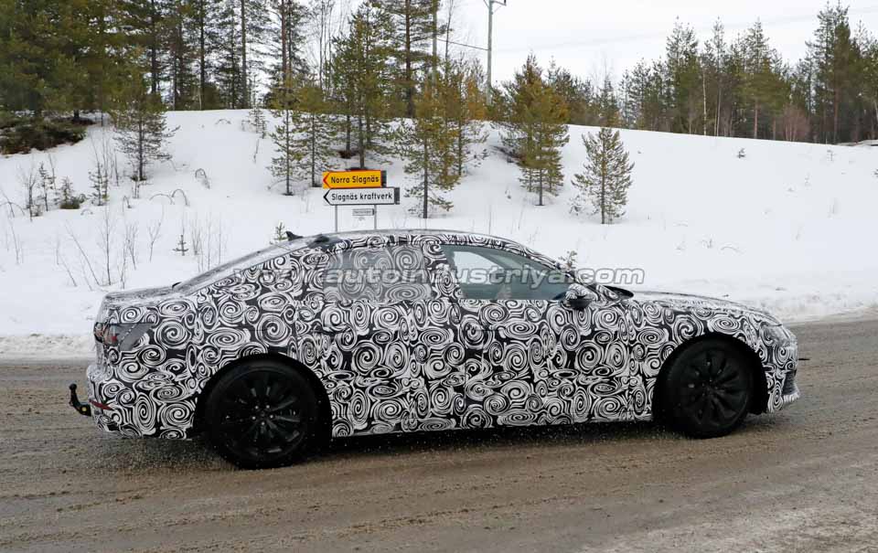 Side profile of the upcoming Audi A6