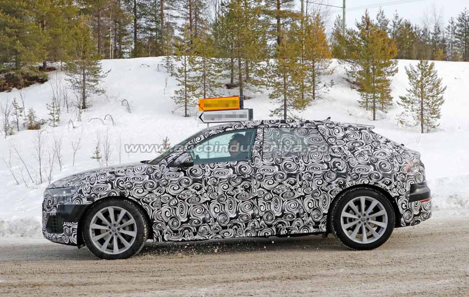 Side profile of the Audi Q8 prototype