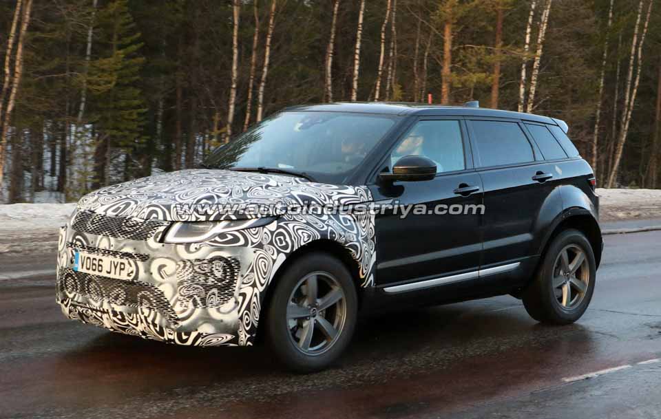 Spied: Range Rover Evoque Mk. II receives extra girth