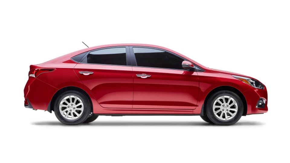 Side profile of the 2018 Hyundai Accent