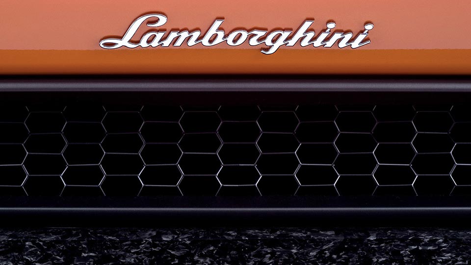The Lamborghini emblem on the Huracan Performante