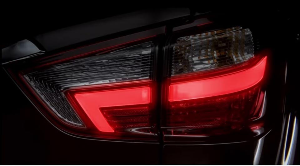 The new rear taillights on the 2017 Isuzu mu-X