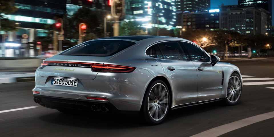 Geneva 2017: Porsche Panamera Turbo gets hybrid boost