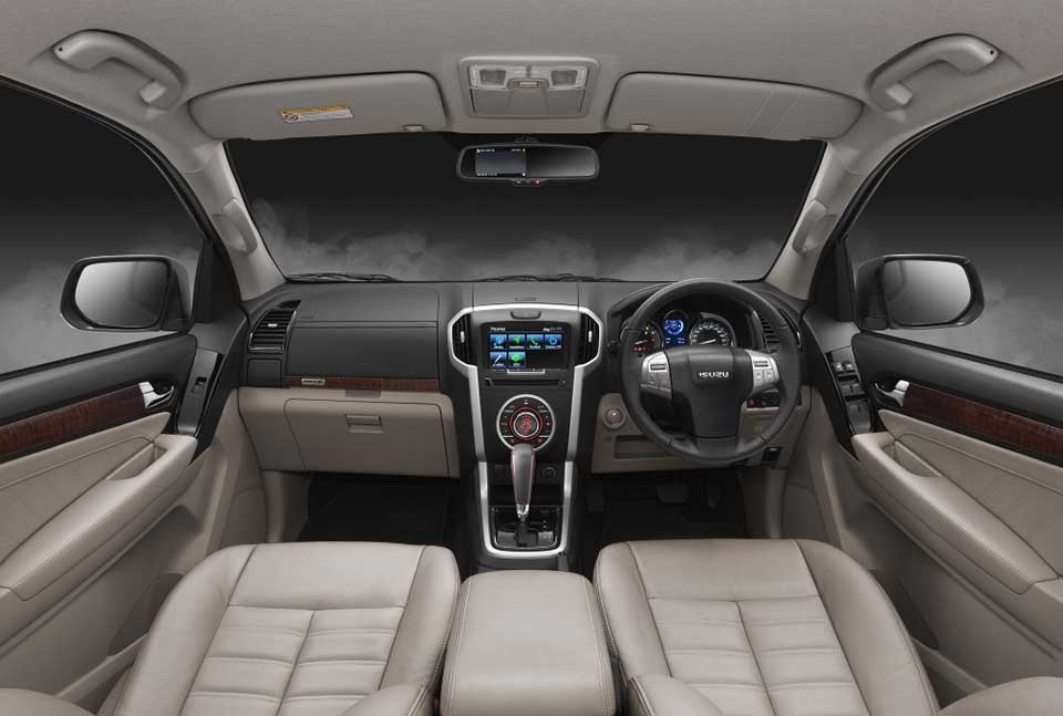 2017 Isuzu Mu-X officially revealed