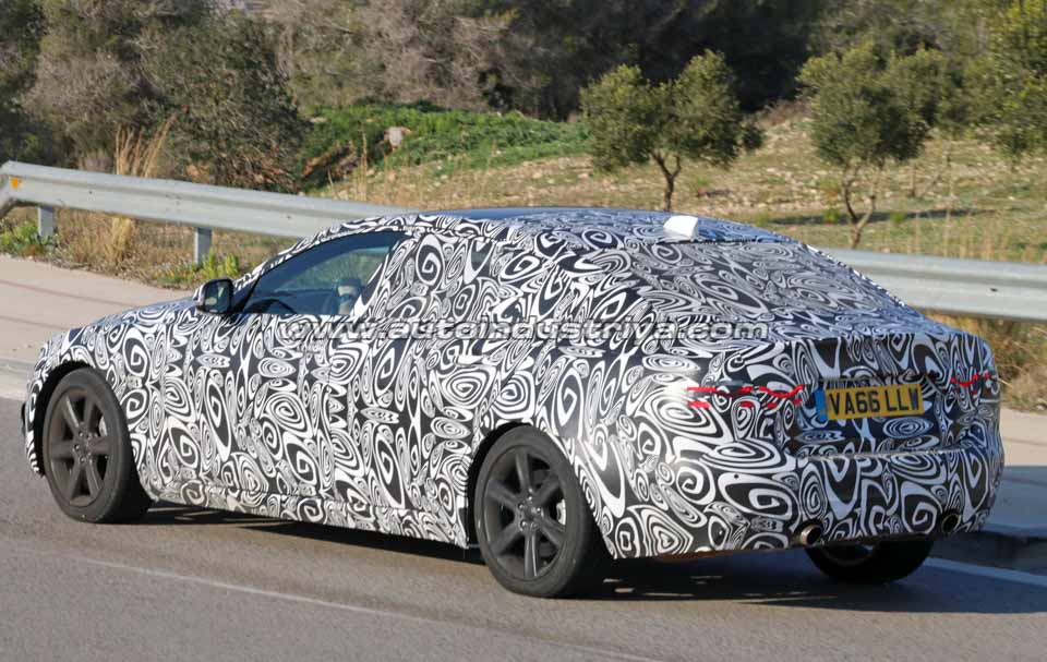 Spied: Jaguar XF facelift sports major changes