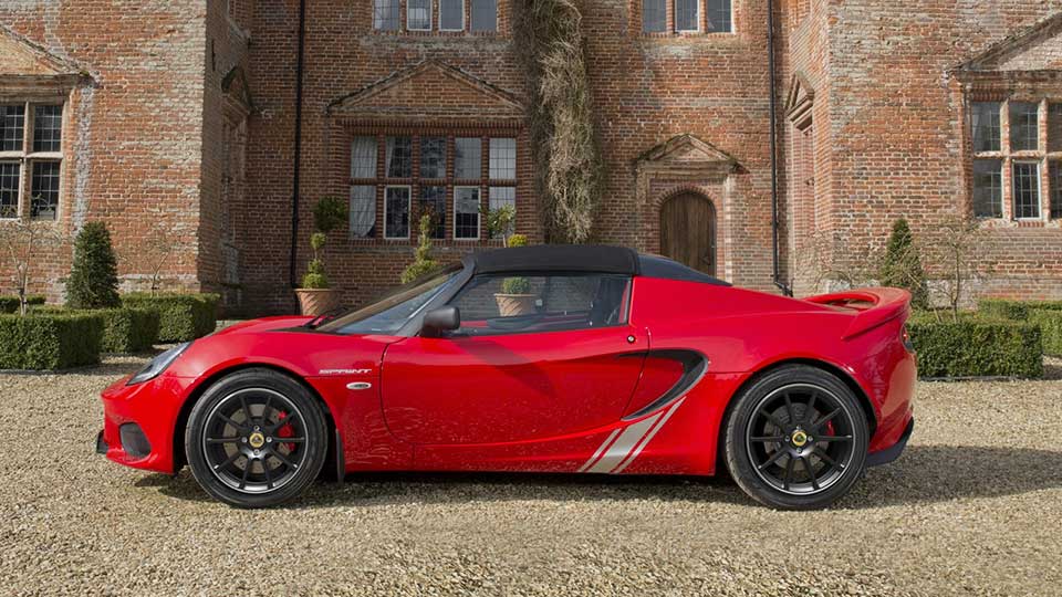 Side profile of the Lotus Elise Sprint