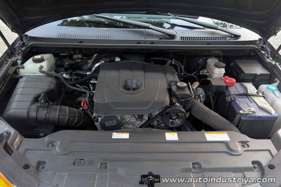 2017 Ssangyong Rodius 2.0 EX 9