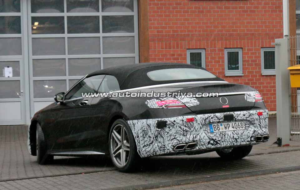 Rear quarter of the Mercedes-Benz S63 Cabrio facelift