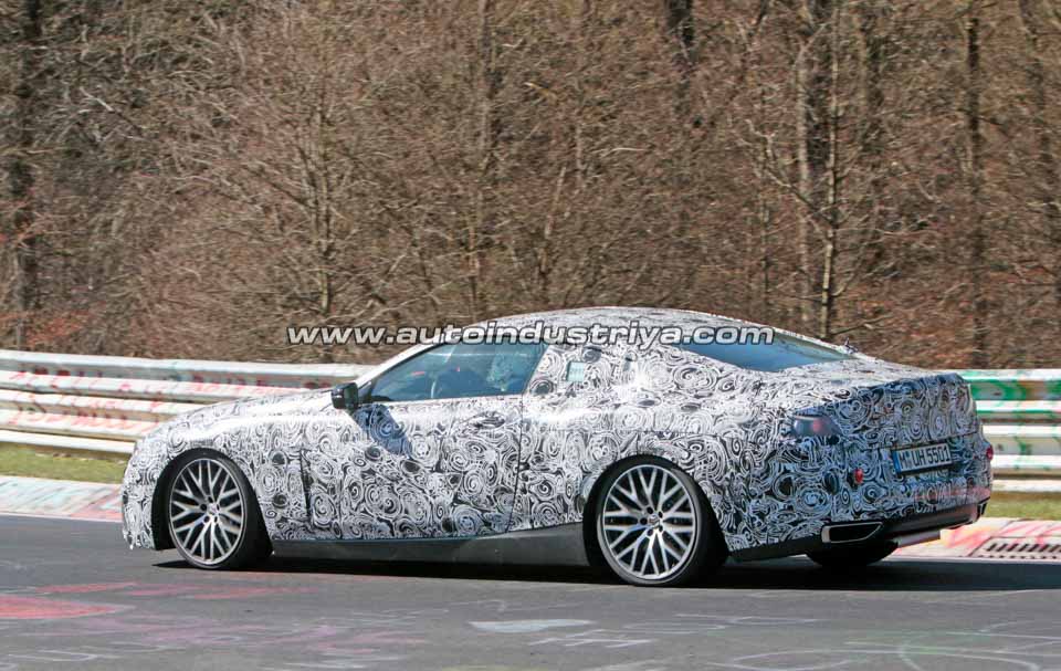 Rear quarter of the alleged BMW 8-Series