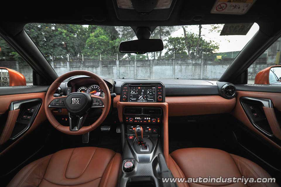 7 foolproof ways to justify the 2017 Nissan GT-R to your wife