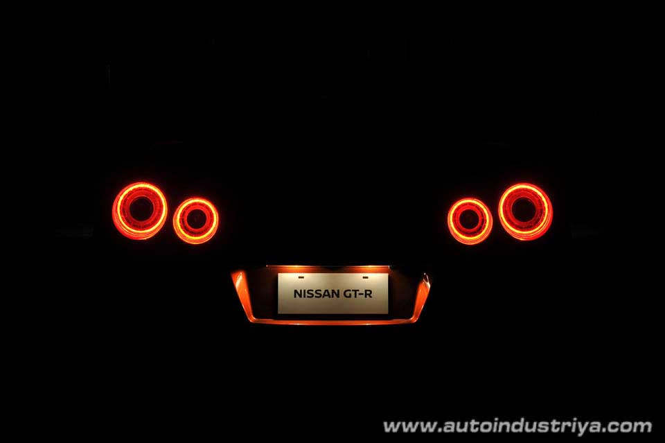 7 foolproof ways to justify the 2017 Nissan GT-R to your wife