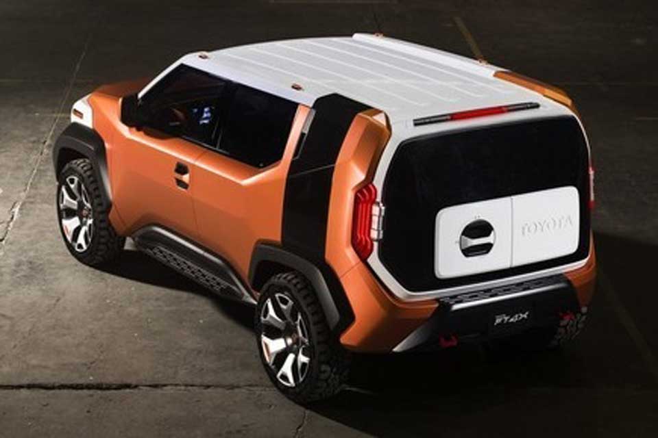 New York 2017: Meet the FJ insipired Toyota FT-4X Concept