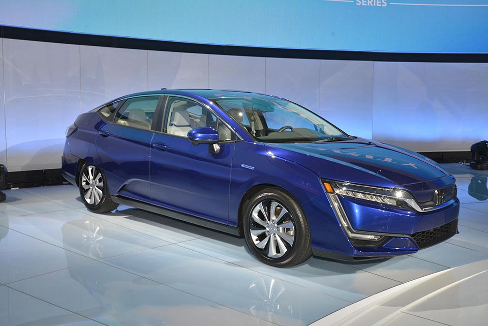 New York 2017: Honda Clarity EV and plug-in hybrid debut New York 2017: Honda Clarity EV and plug-in hybrid debut