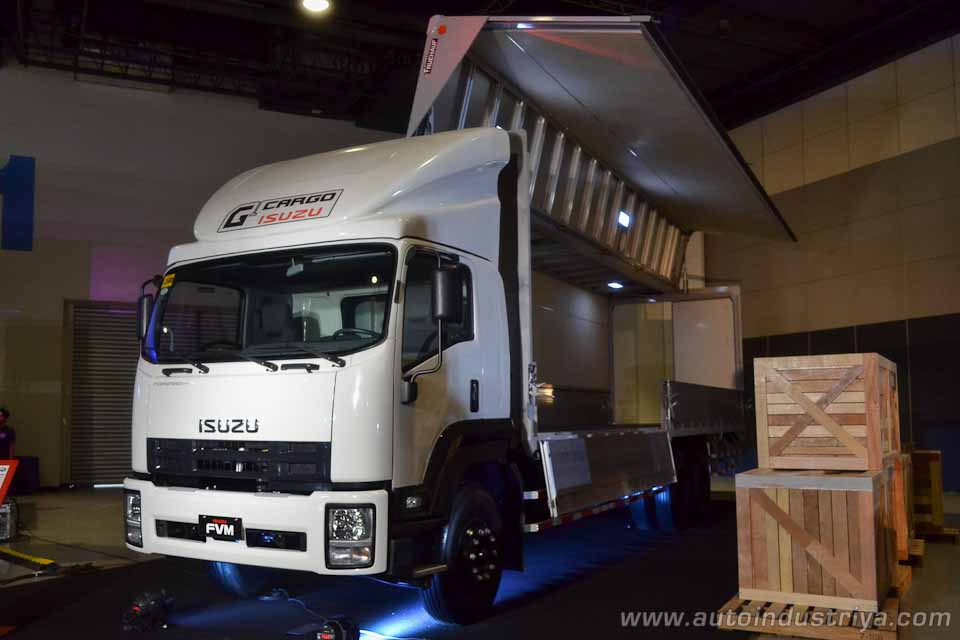Isuzu highlights latest models at Truck Fest 2017