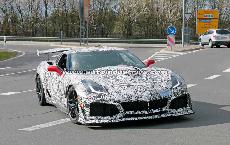 Up close with the 2019 Corvette ZR1 prototype