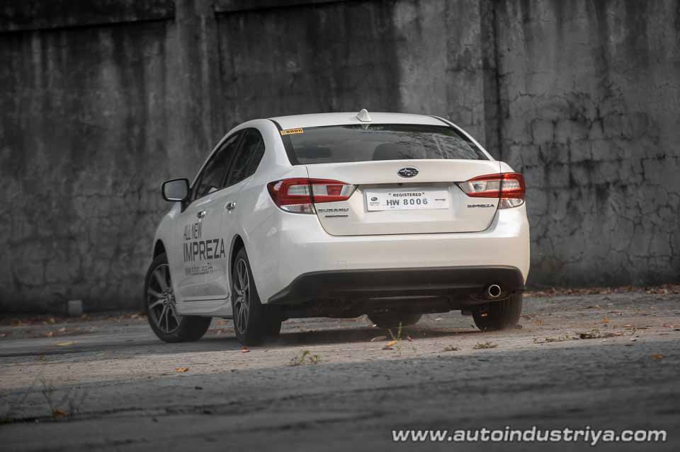 2017 Subaru Impreza 2.0i-S