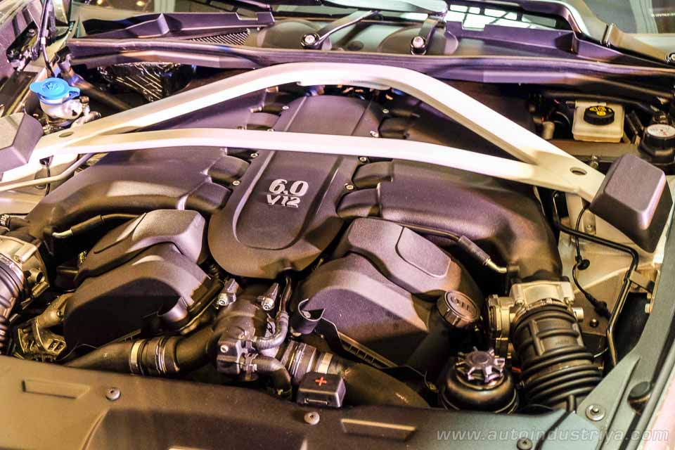 Aston Martin Vanquish S