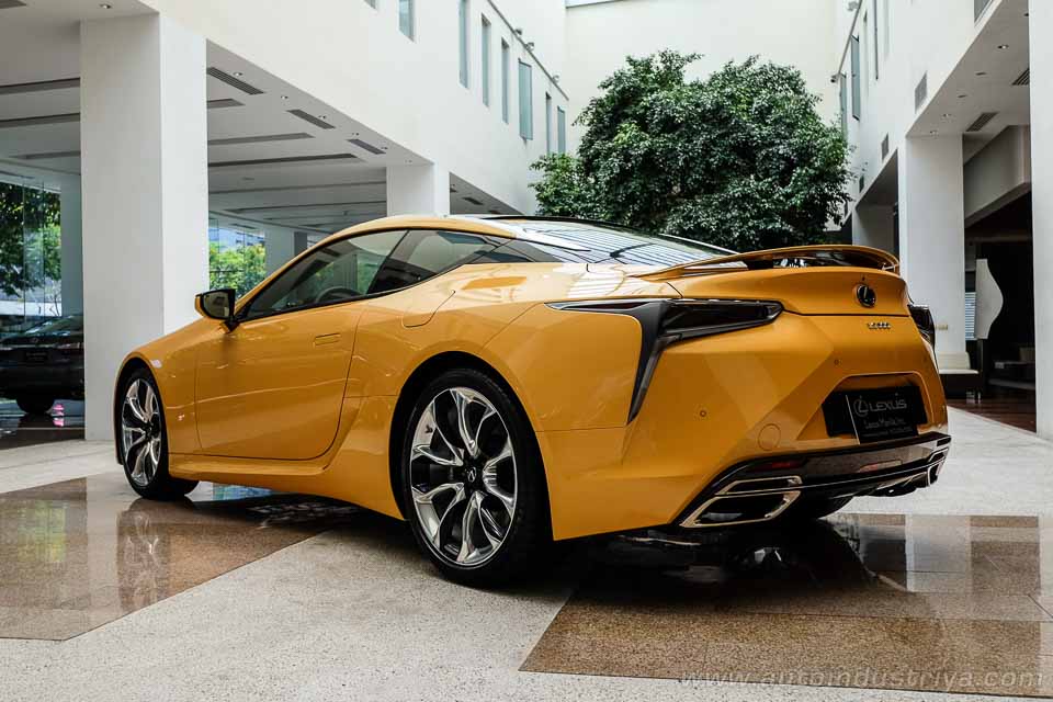 2017 Lexus LC500 coupe arrives in the Philippines