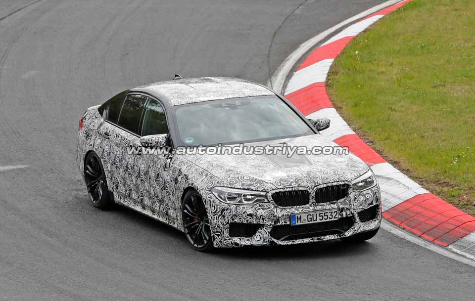 Spied: A closer look at the 2018 BMW M5