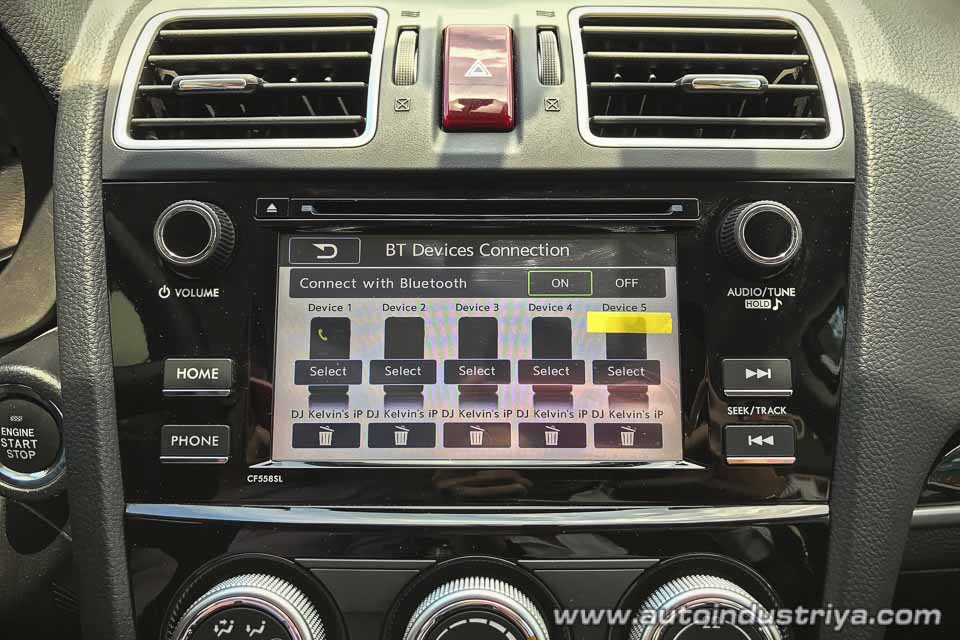 Onboard touchscreen infotainment 
