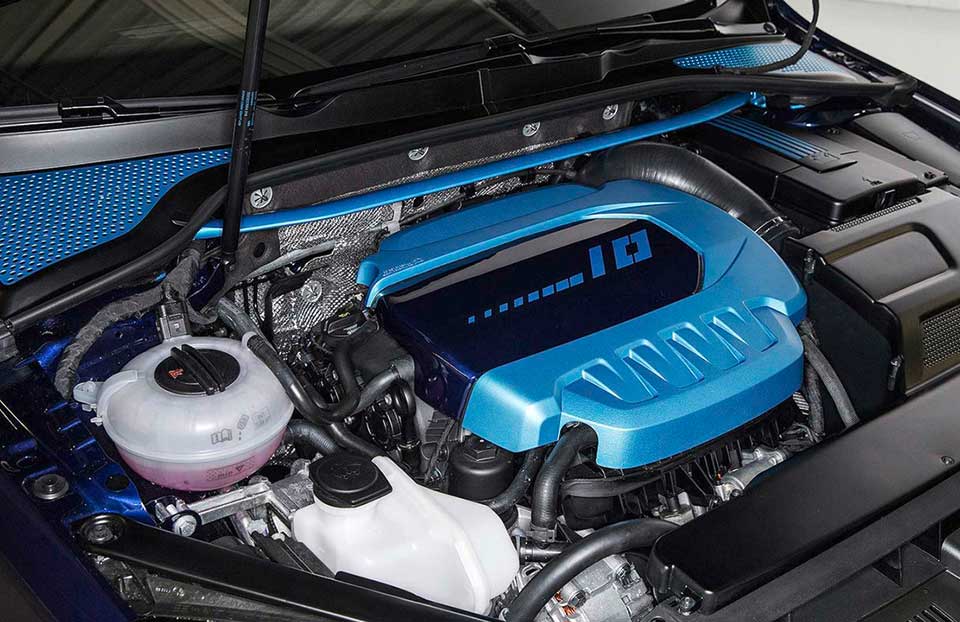 Volkswagen unleashes Golf GTI First Decade hot hatch concept