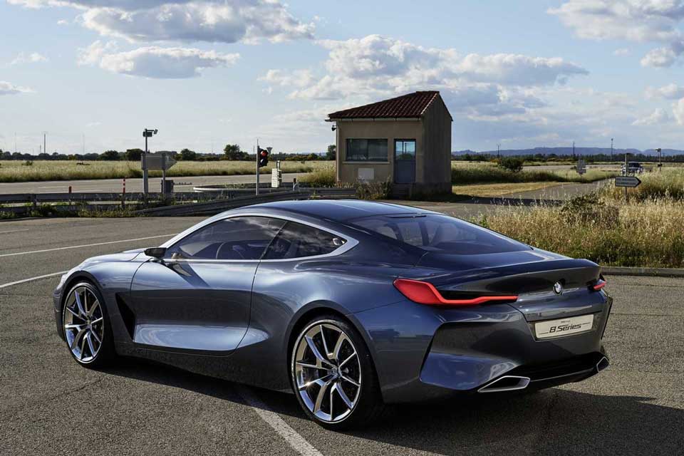 BMW Concept 8 Series previews production model