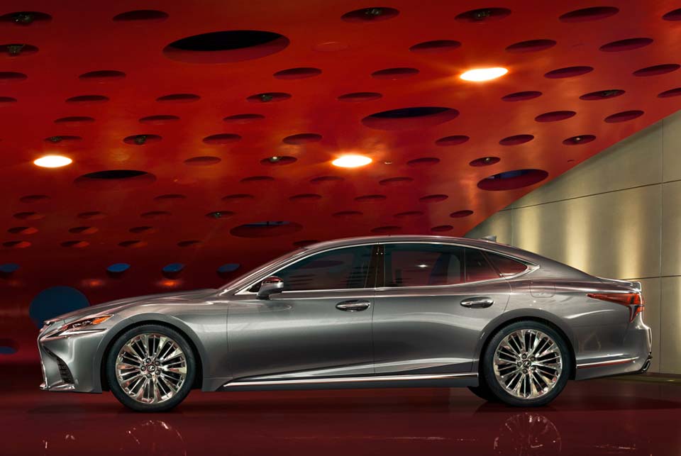Lexus outlines new safety features of all-new LS