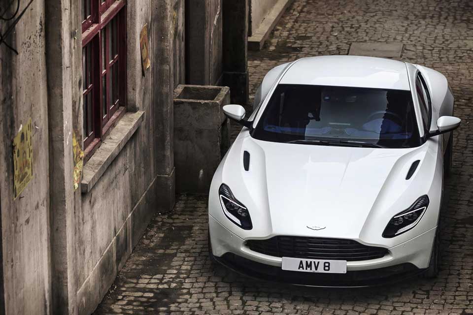 Aston Martin DB11 now offered with a bi-turbo Mercedes-AMG V8
