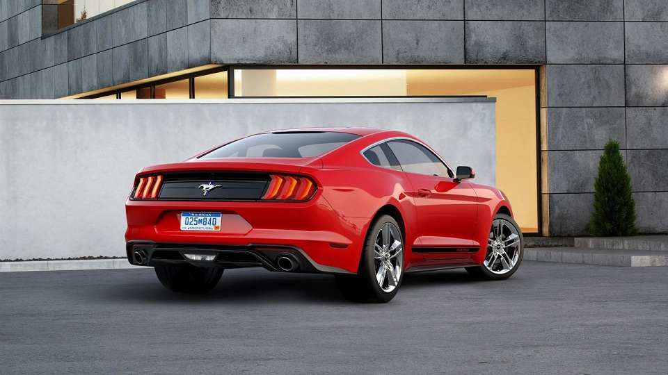2018 Ford Mustang refresh goes retro with Pony Package