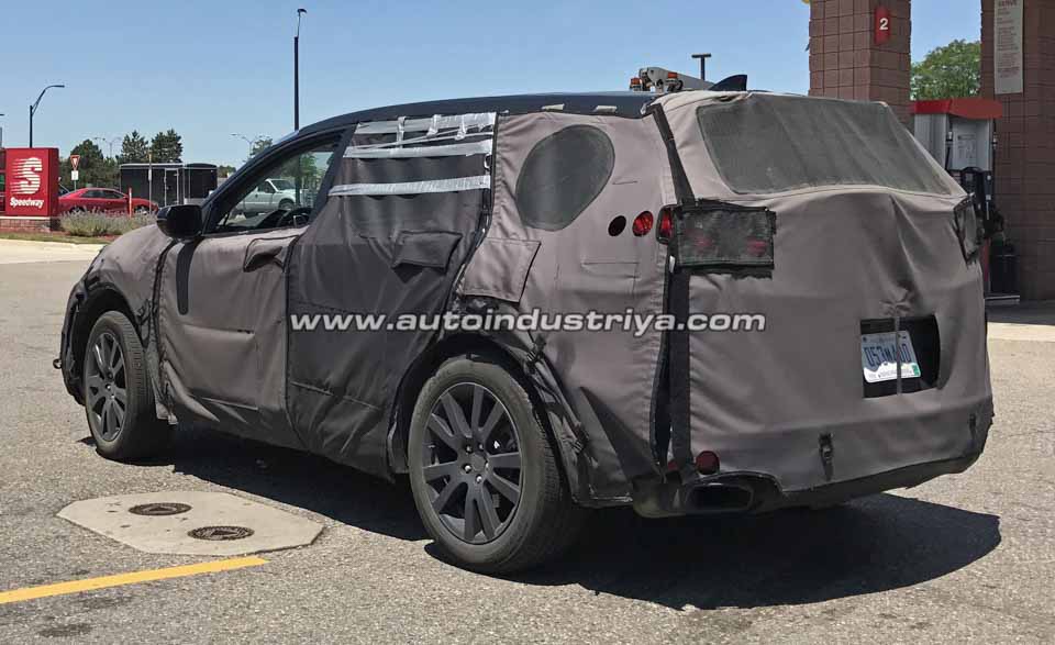 Spied: Acura RDX