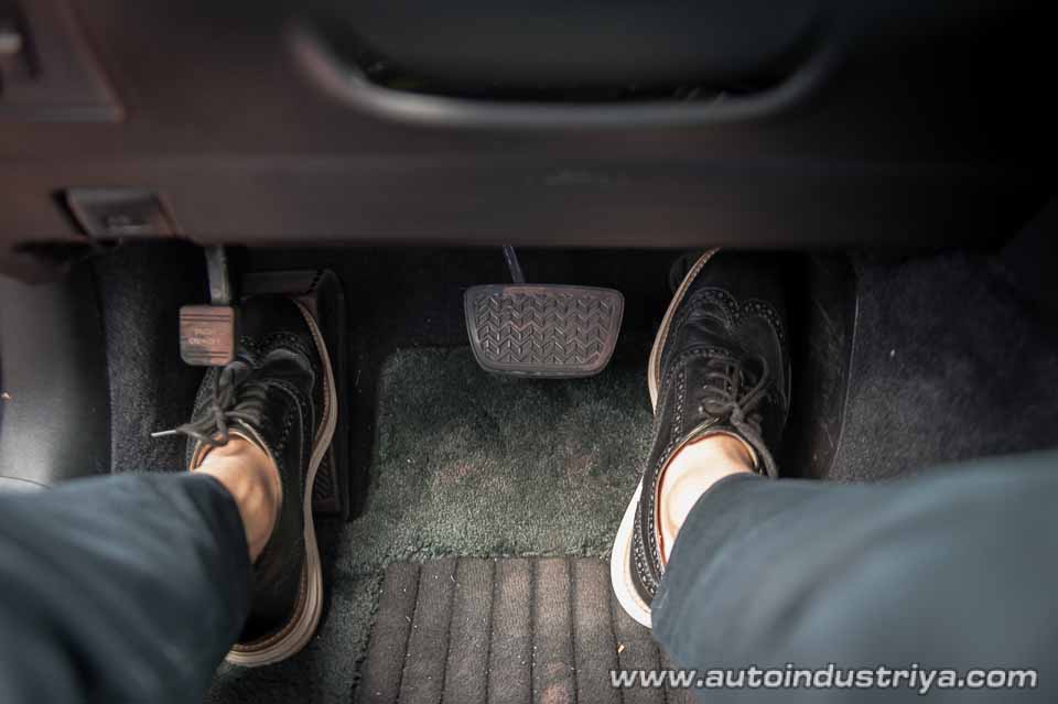 Hitting the sweet spot: Finding the ideal driving position Hitting the sweet spot: Finding the ideal driving position