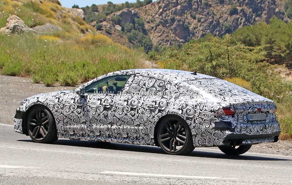 Spied: 2018 Audi S7