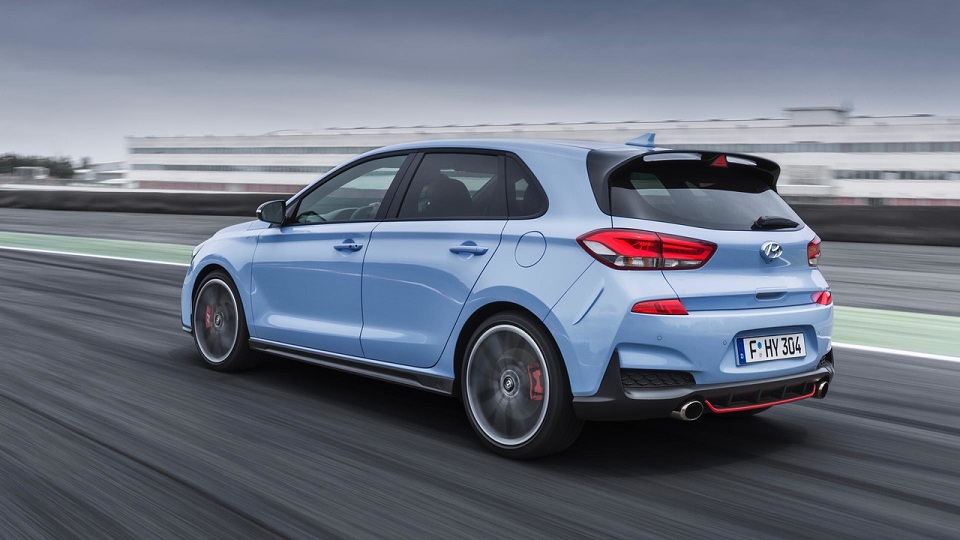 Turbocharged 2018 Hyundai i30 N hot hatch let loose