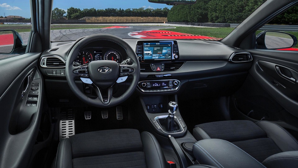 Turbocharged 2018 Hyundai i30 N hot hatch let loose