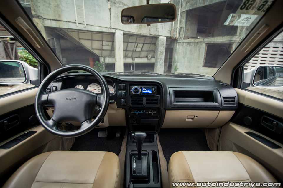 2017 Isuzu Crosswind Sportivo X AT