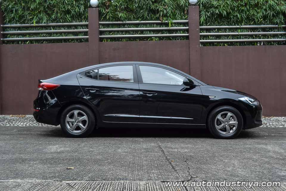 2016 Hyundai Elantra GL M/T