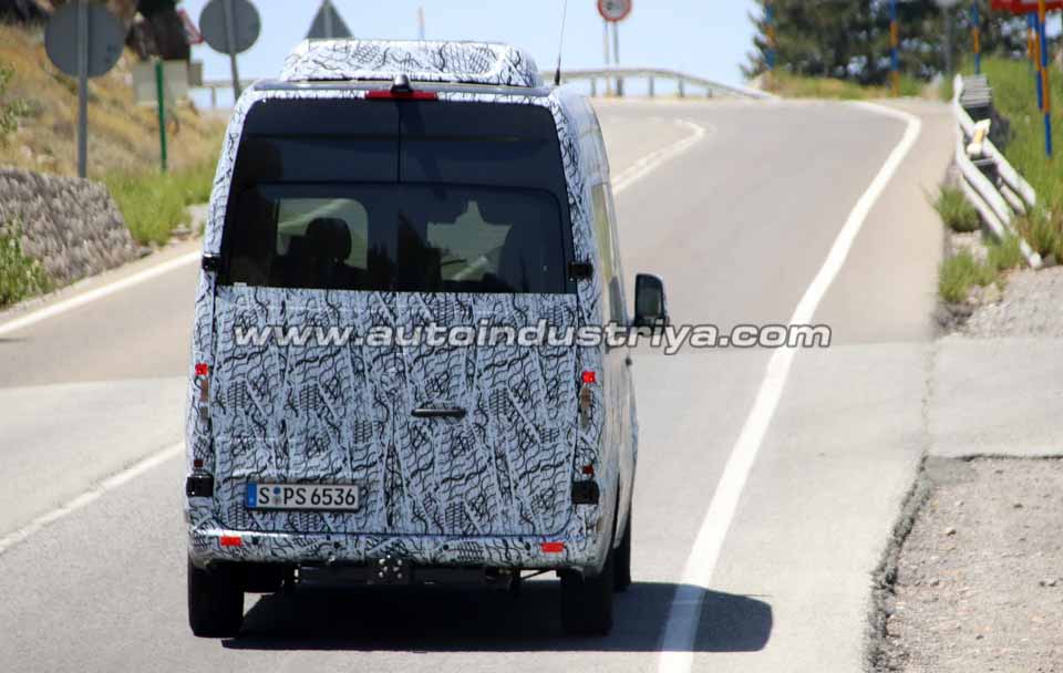 Spied: Next-gen Mercedes-Benz Sprinter undergoes hot weather tests