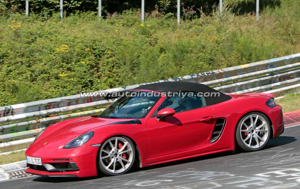 Spied: New Porsche Boxster GTS in the works