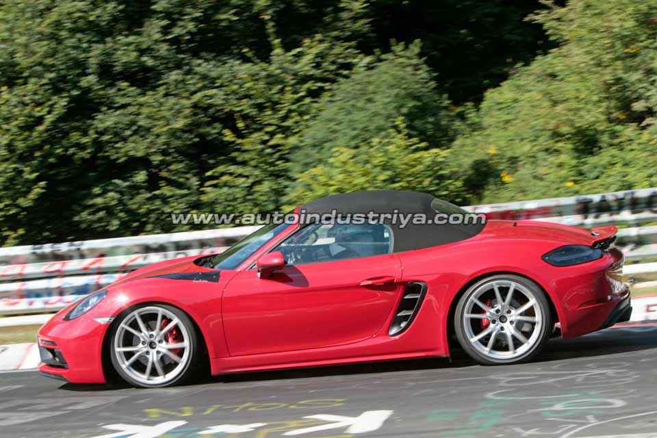 Spied: New Porsche Boxster GTS in the works