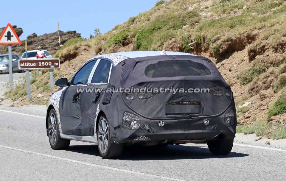 Spied: 2018 Kia Cee'd testing in extreme hot weather