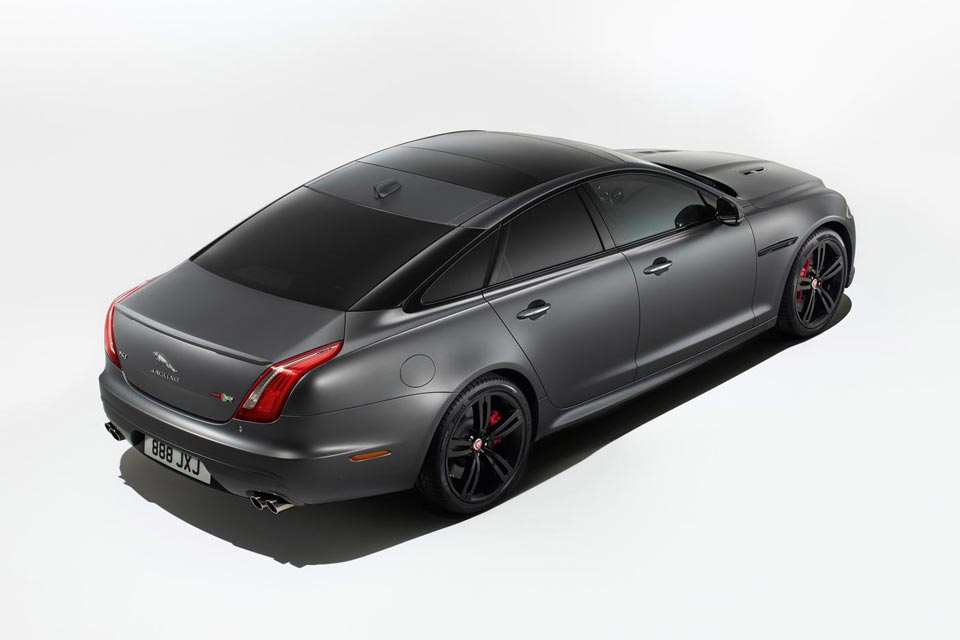 Jaguar debuts 2018 XJR575 performance sedan with 575 PS Jaguar debuts 2018 XJR575 performance sedan with 575 PS
